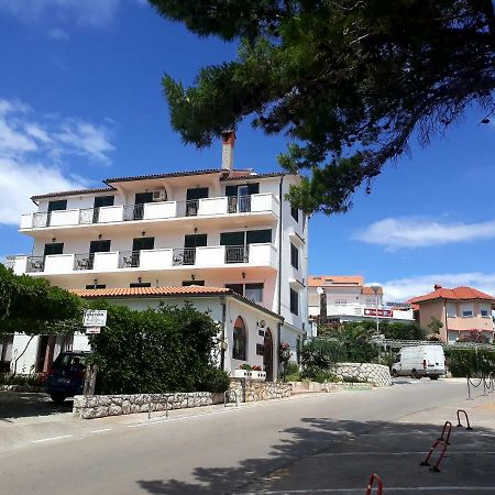 San Lorenzo Lopar Εξωτερικό φωτογραφία