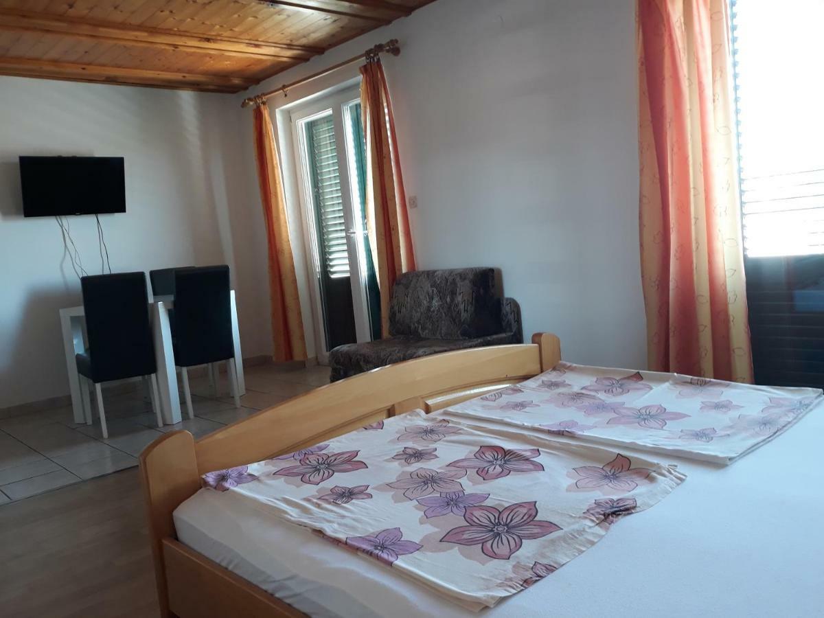 San Lorenzo Lopar Εξωτερικό φωτογραφία